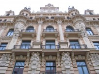 Art Nouveau & Old Town walking Tour, 4 hrs